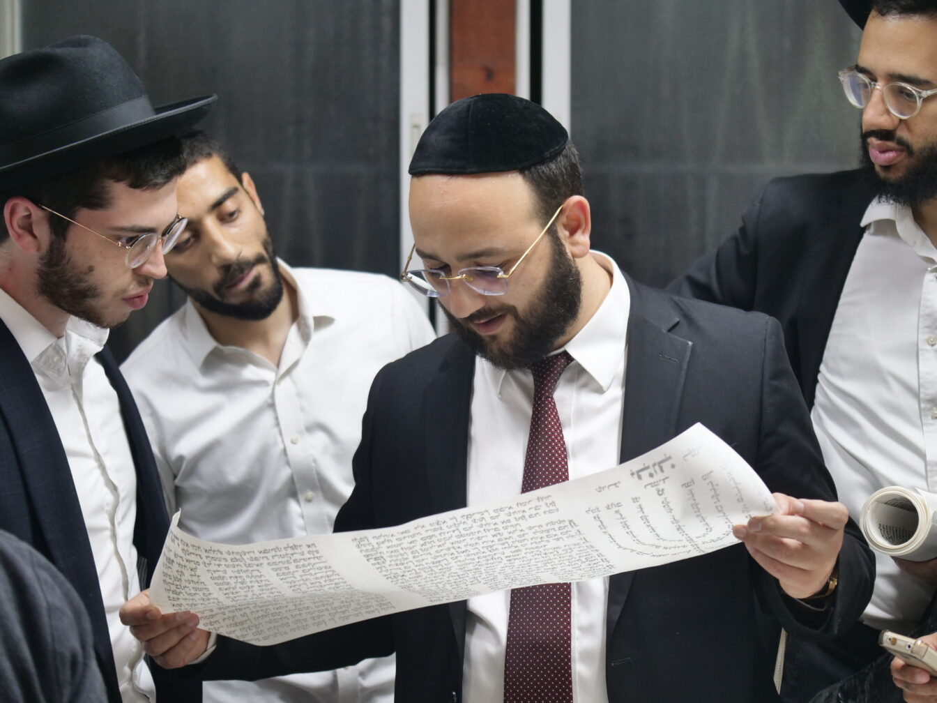 איך להפוך לסופר סת"ם- סיפור אישי מתלמיד הרב יוחאי אוחיון